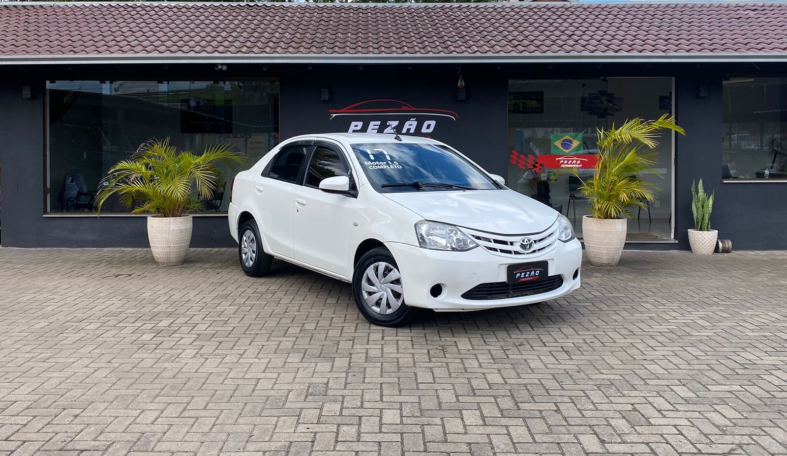 TOYOTA ETIOS SEDAN XS 1.5 2017 COMPLETO